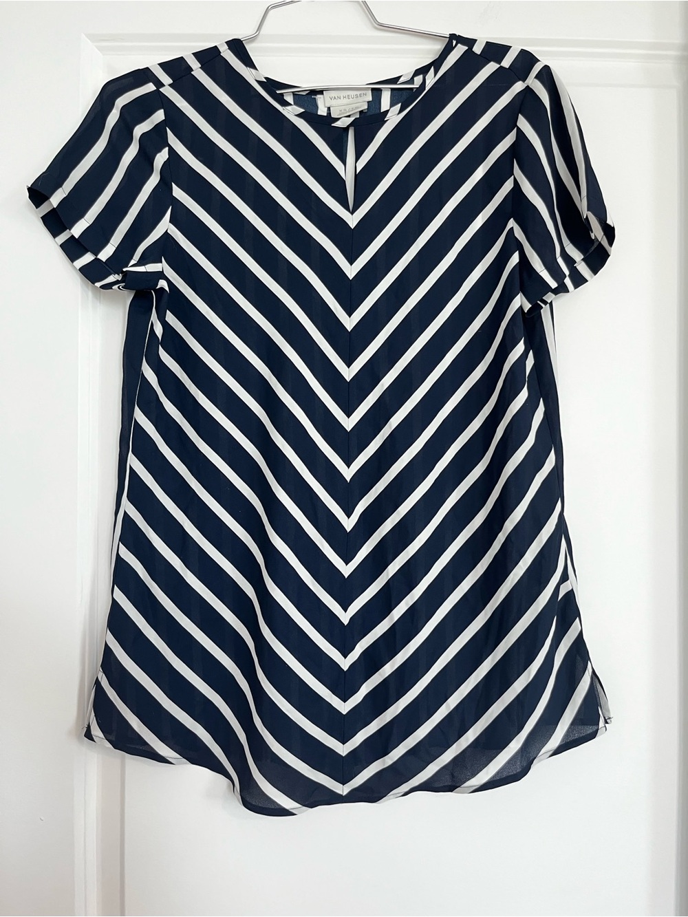 Van Heusen Navy and White Chevron Short Sleeve Top